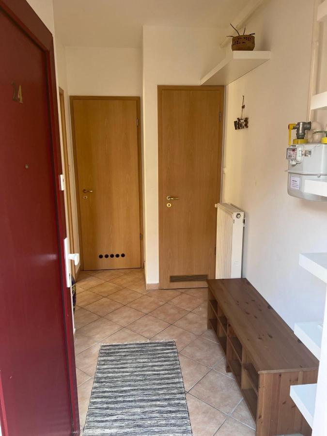 Hb Downtown Sunny Apartman Budapest Luaran gambar